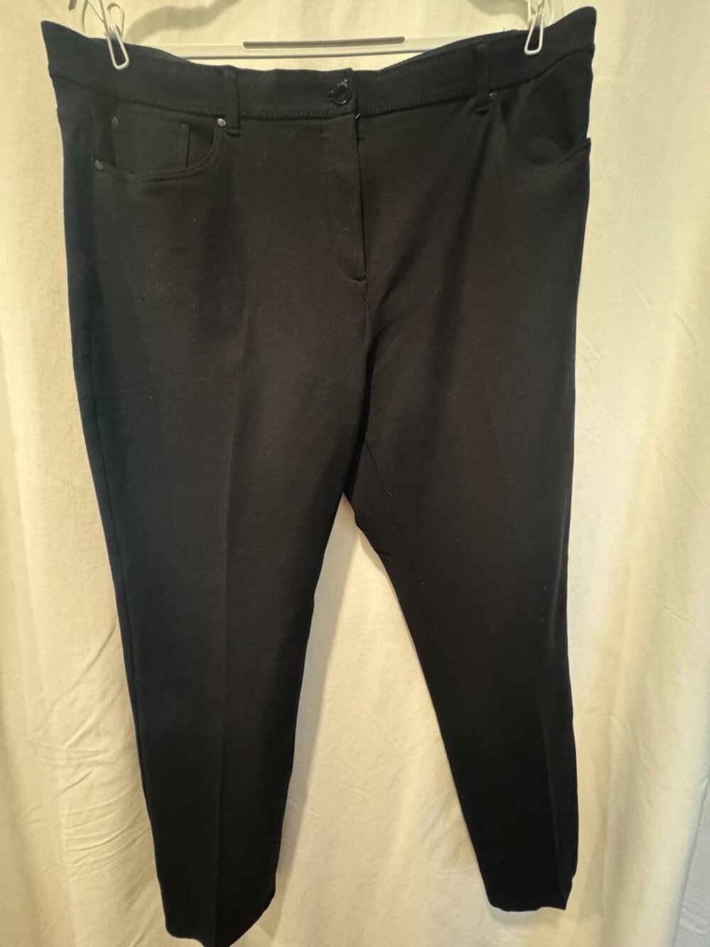 Chico's So Slimming Black Pants, Size 3